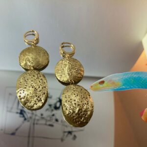 oval earrings